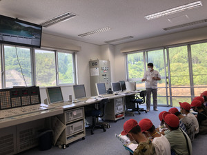 Dafcd9fdfee34bf59e3b8f67f2279bb7